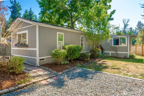 20402 Lapaloma Drive E, Bonney Lake, WA 98391