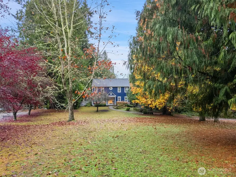 16995 Seminole Road Ne, Poulsbo, WA 98370 - Image #2