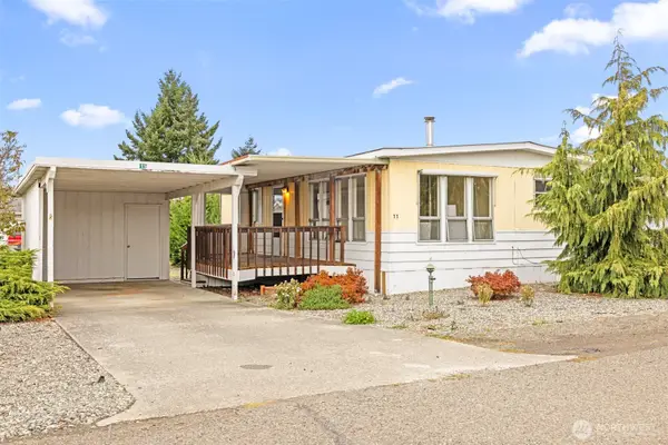 11 Juniper Mobile Estates, Sequim, WA 98382