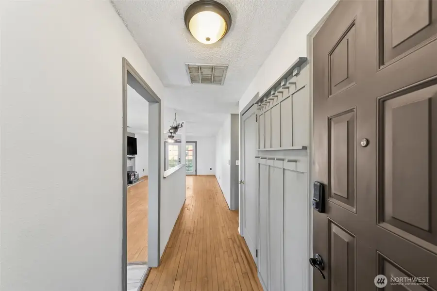 1407 S 93rd Street, Tacoma, WA 98444 - Image #2