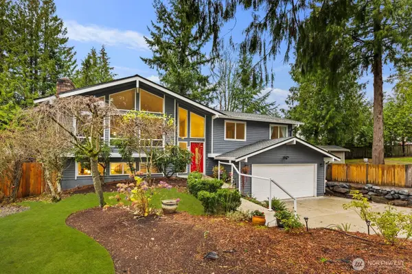 11806 NE 69th Place, Kirkland, WA 98033