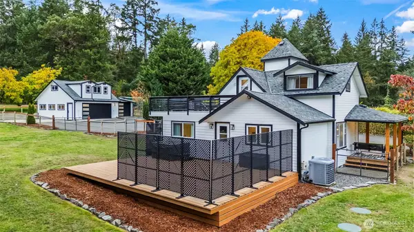 15822 Crescent Valley Drive Nw, Gig Harbor, WA 98332