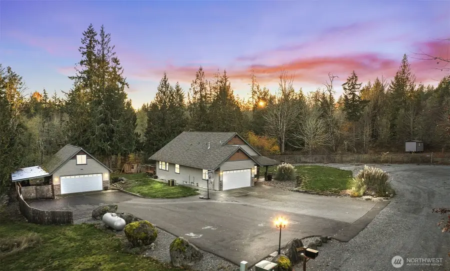 8002 372nd Street E, Eatonville, WA 98328 - Image #3