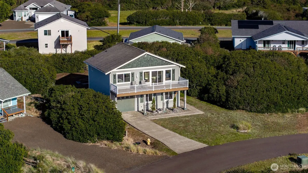 1244 Camero Loop Sw, Ocean Shores, WA 98569 - Image #1