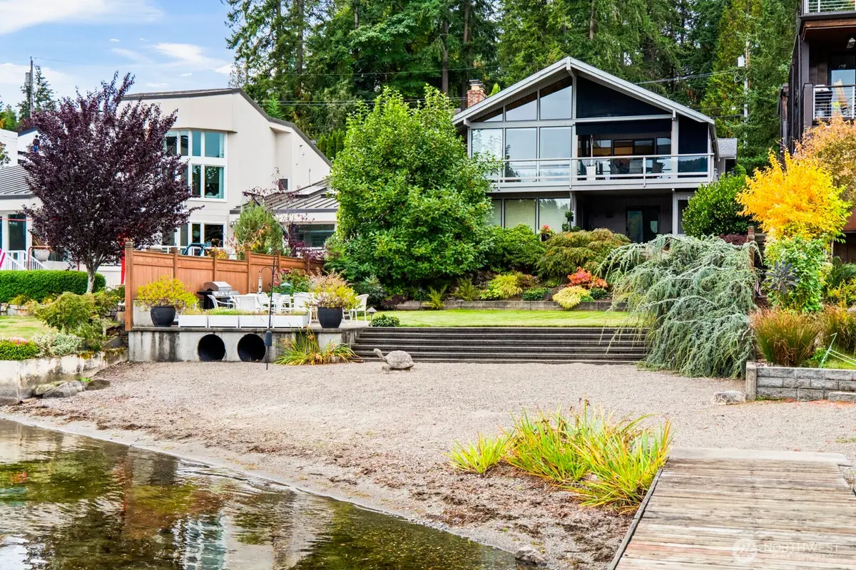 2860 W Lake Sammamish Parkway Ne, Redmond, WA 98052 - Image #1