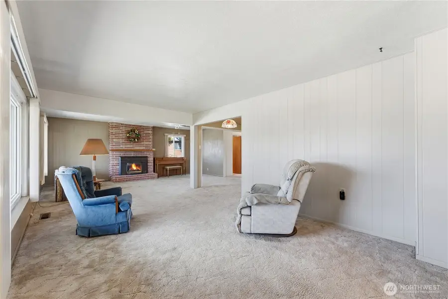 318 NE Lambert Avenue, College Place, WA 99324 - Image #3