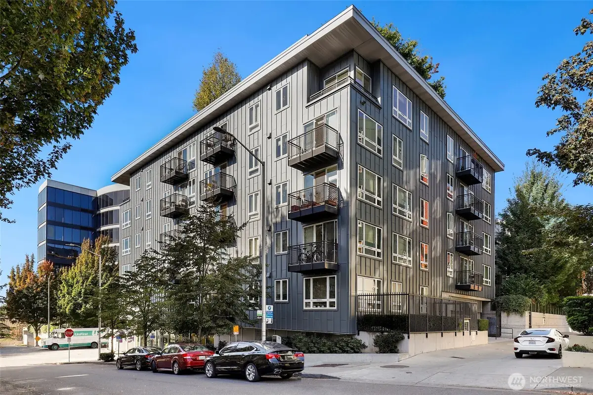 3104 Western Avenue #610, Seattle, WA 98121 - Image #1