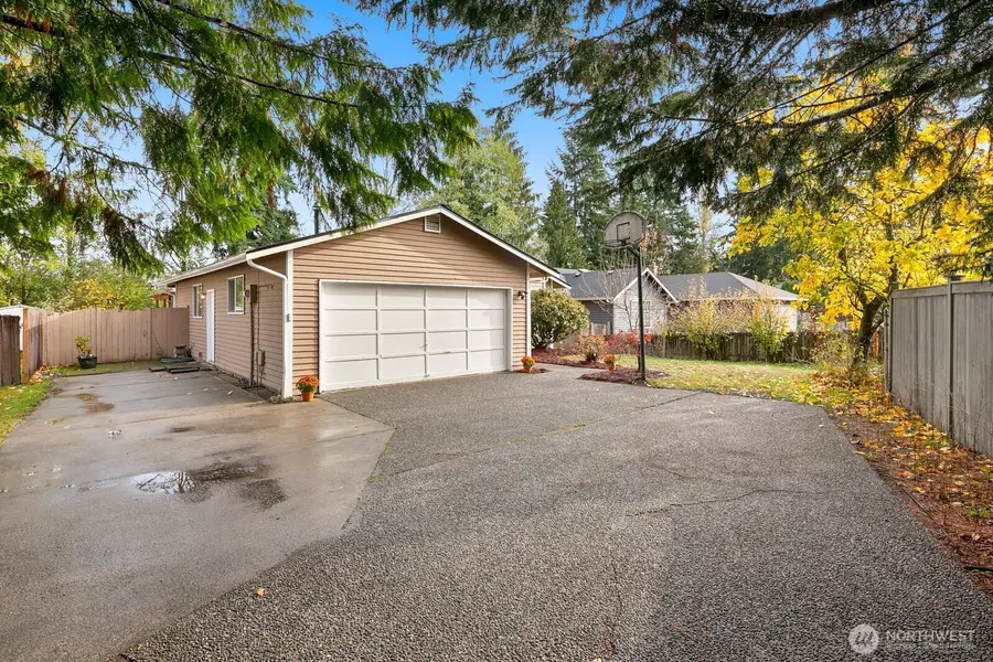 10919 10th Drive Se, Everett, WA 98208 - Image #2