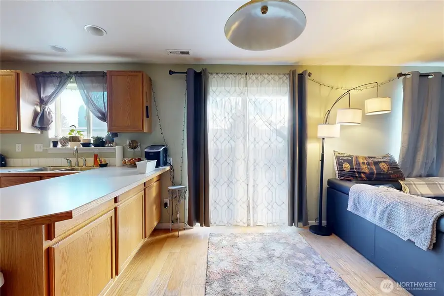 1343 SE Newgate Drive, College Place, WA 99324 - Image #2