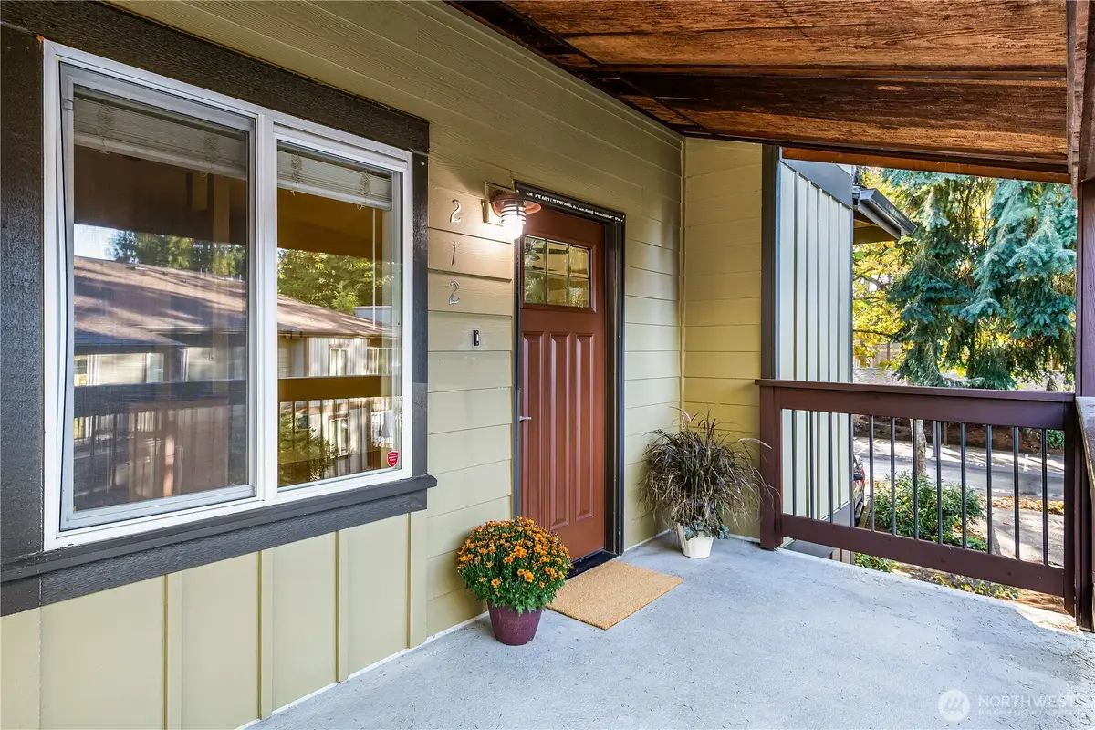 21305 48th Avenue W #B212, Mountlake Terrace, WA 98043 - Image #1