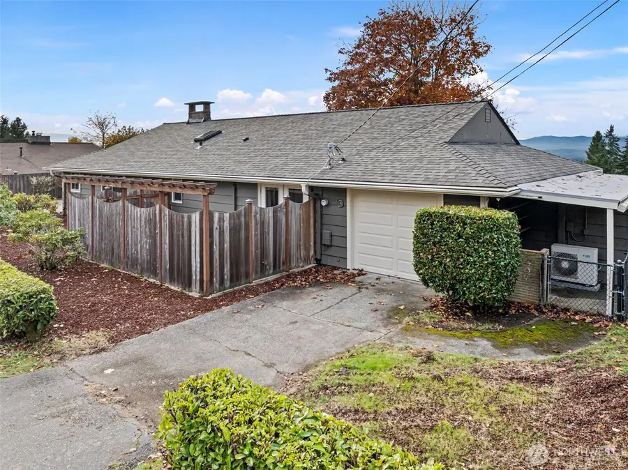2821 Sanders Avenue, Bremerton, WA 98310 - Image #3