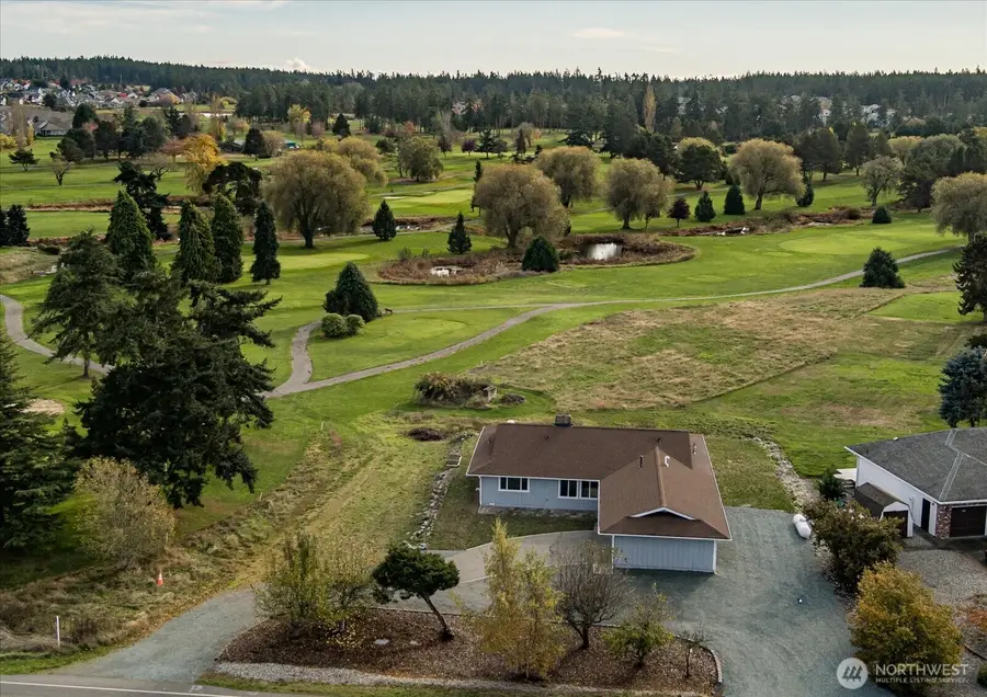 2312 Fairway Lane, Oak Harbor, WA 98277 - Image #2