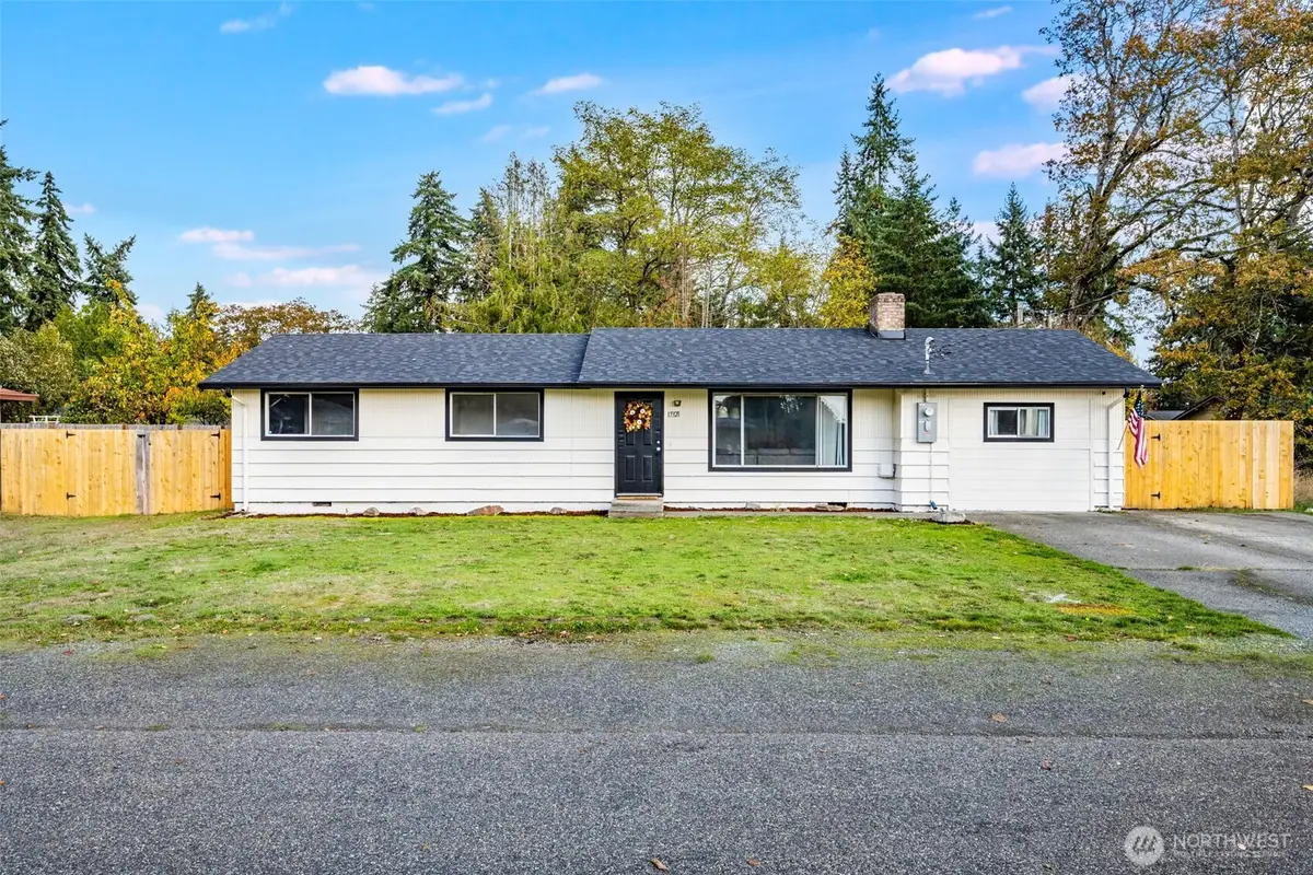 17321 Spanaway Lane E, Spanaway, WA 98387 - Image #1