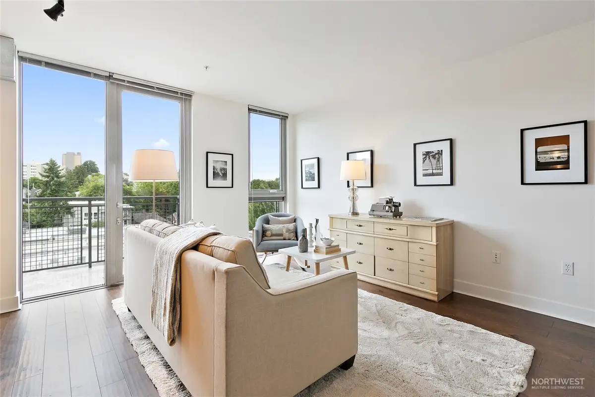 530 Broadway E #612, Seattle, WA 98102 - Image #1