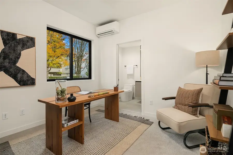 419 99th Avenue Ne, Bellevue, WA 98004 - #3