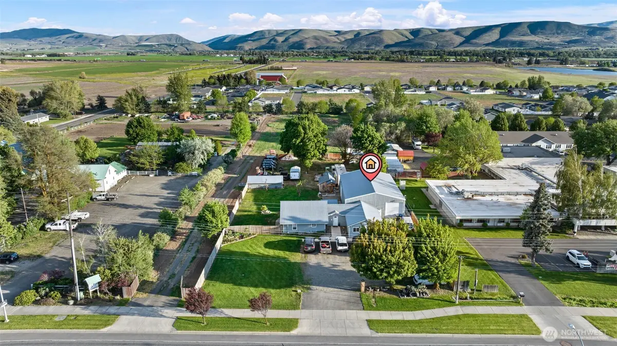 1110 E Mountain View Avenue, Ellensburg, WA 98926 - Image #1