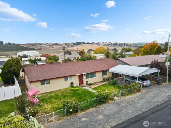 224 NW Calla Loop, Royal City, WA 99357