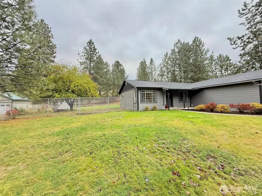 48 Pinecrest Road, Tonasket, WA 98855 - Image #3