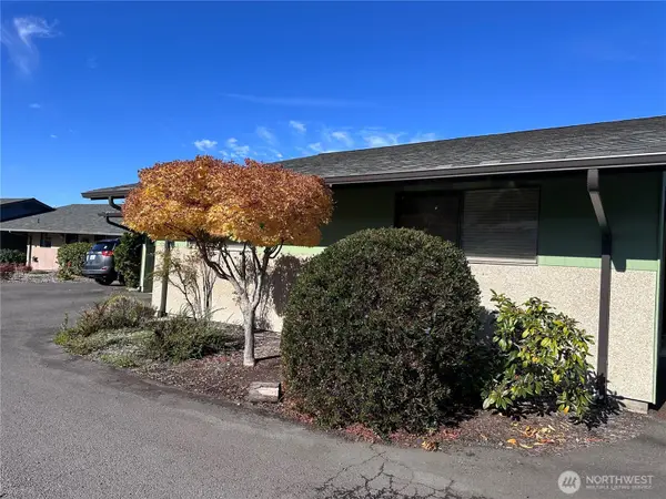 1301 S 3rd Avenue #7D, Sequim, WA 98382