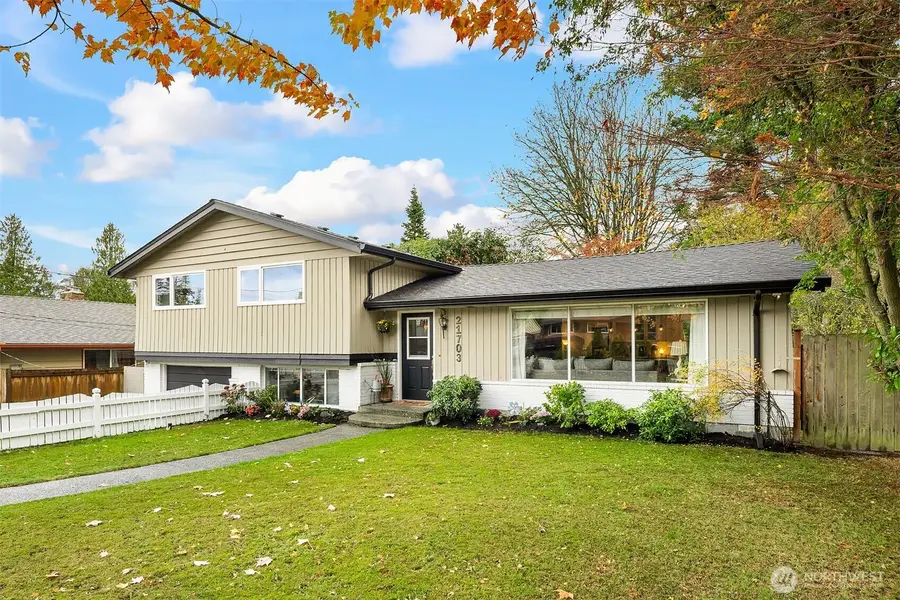 21703 97th Avenue W, Edmonds, WA 98020 - Image #2