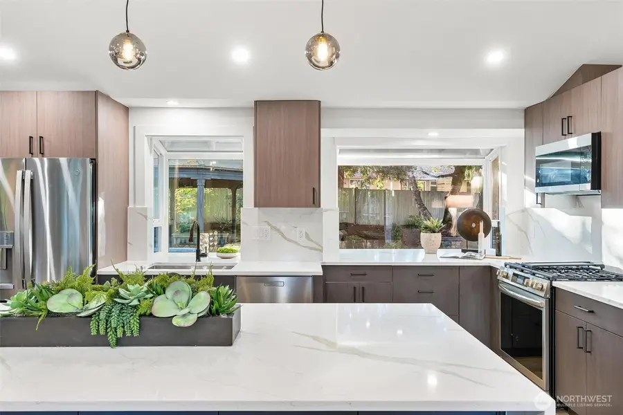 2133 170th Avenue Ne, Bellevue, WA 98008 - Image #3