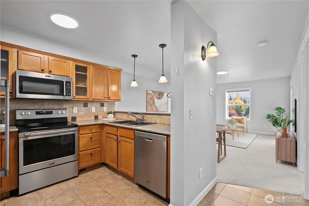 700 32nd Street #A408, Bellingham, WA 98225 - Image #1