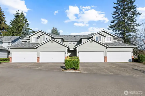 625 101st Place Se #C, Everett, WA 98208