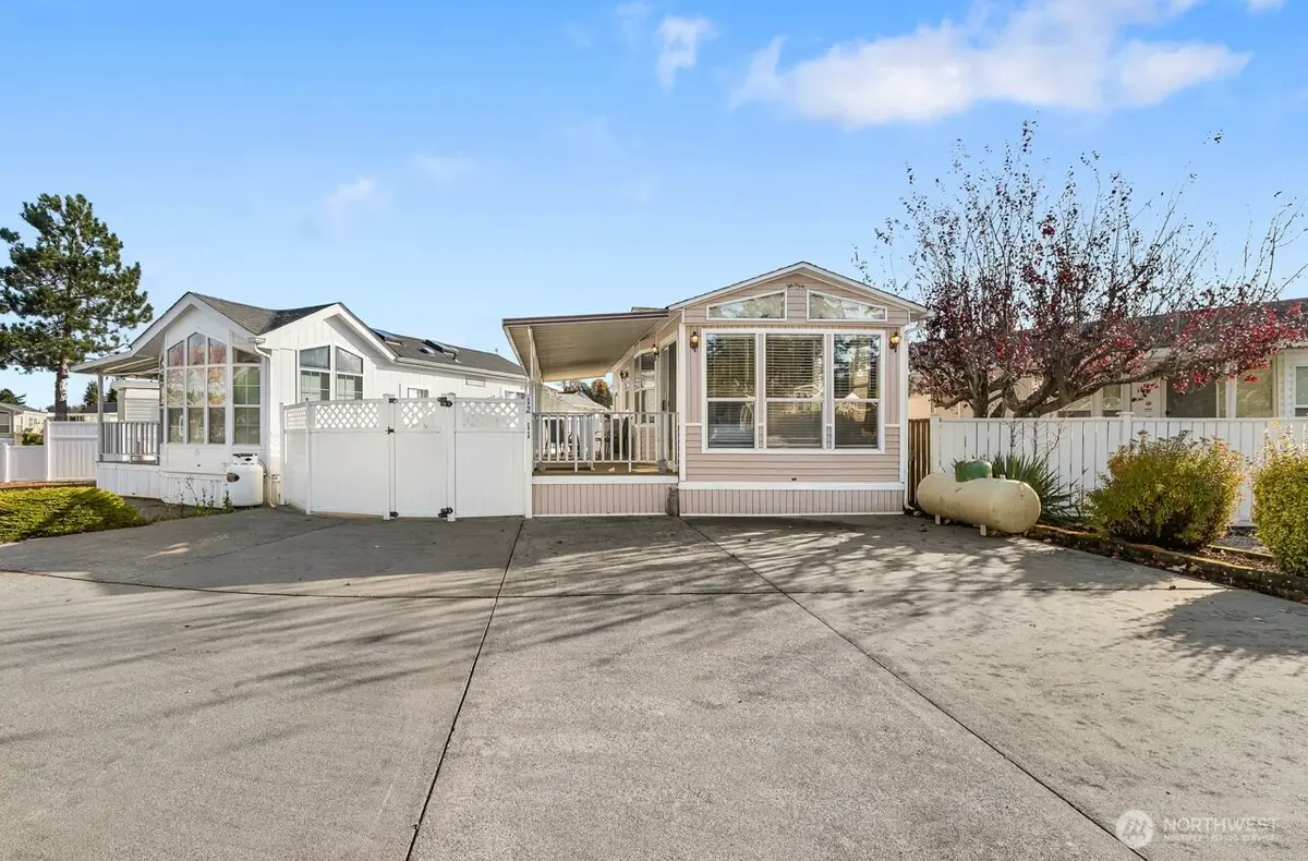 7704 Birch Bay Drive #1211, Birch Bay, WA 98030 - Image #1