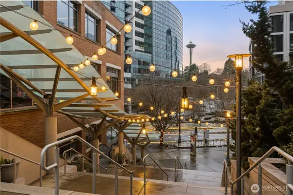 900 Lenora Street #804, Seattle, WA 98121