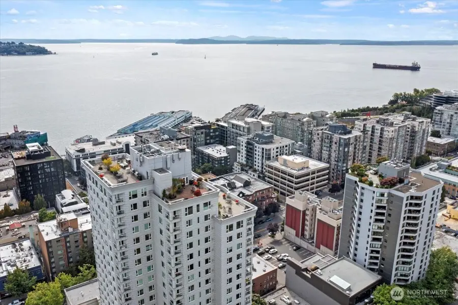121 Vine Street #1404, Seattle, WA 98121 - Image #2