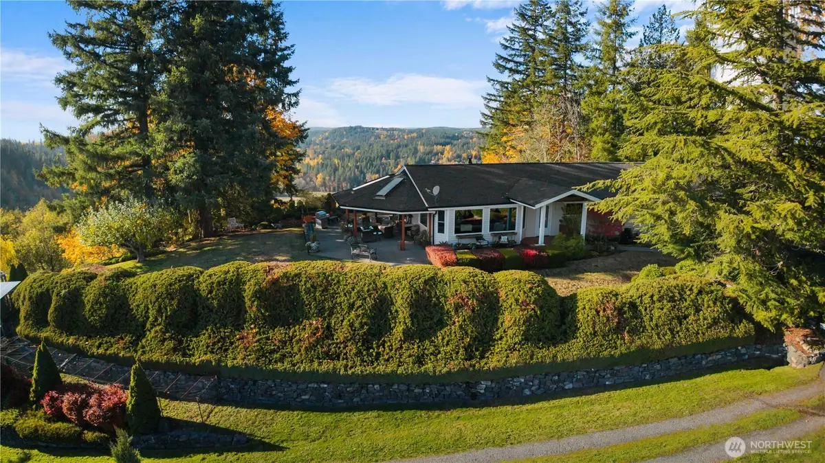 340 Dow Ridge Drive N, Eatonville, WA 98328 - Image #1