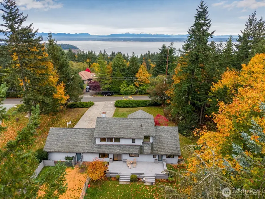 638 Michael Way, Camano Island, WA 98282 - Image #3