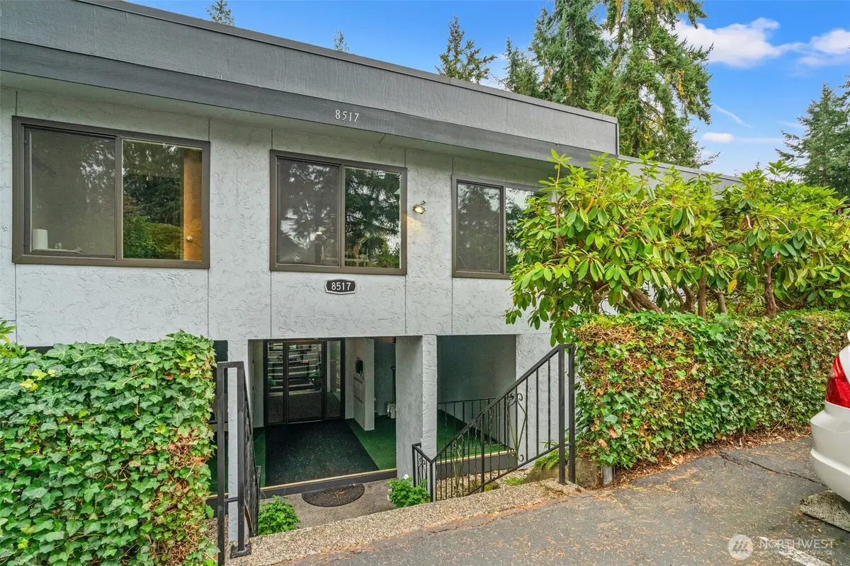 8517 242nd Street Sw #402B, Edmonds, WA 98026 - Image #1