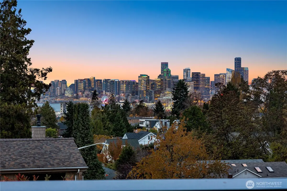 4411 21st Avenue Sw, Seattle, WA 98106 - Image #1