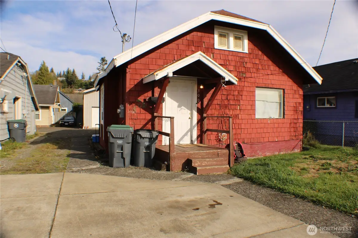 309 Eklund Avenue, Hoquiam, WA 98550 - Image #1
