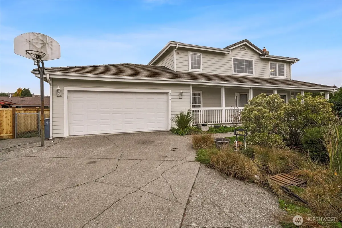 6219 153rd Avenue Ct E, Sumner, WA 98390 - Image #1