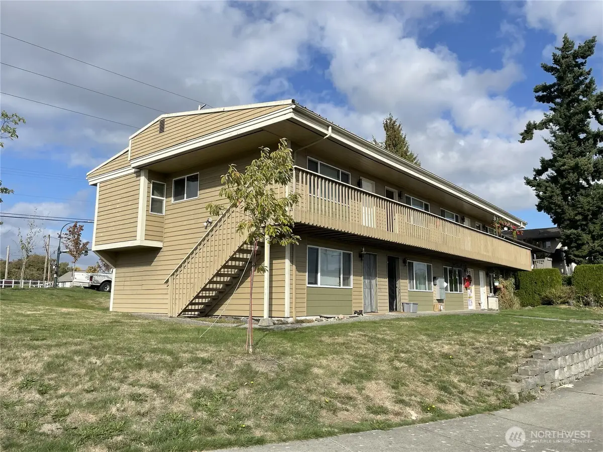 1422 Chestnut Street, Everett, WA 98201 - Image #1