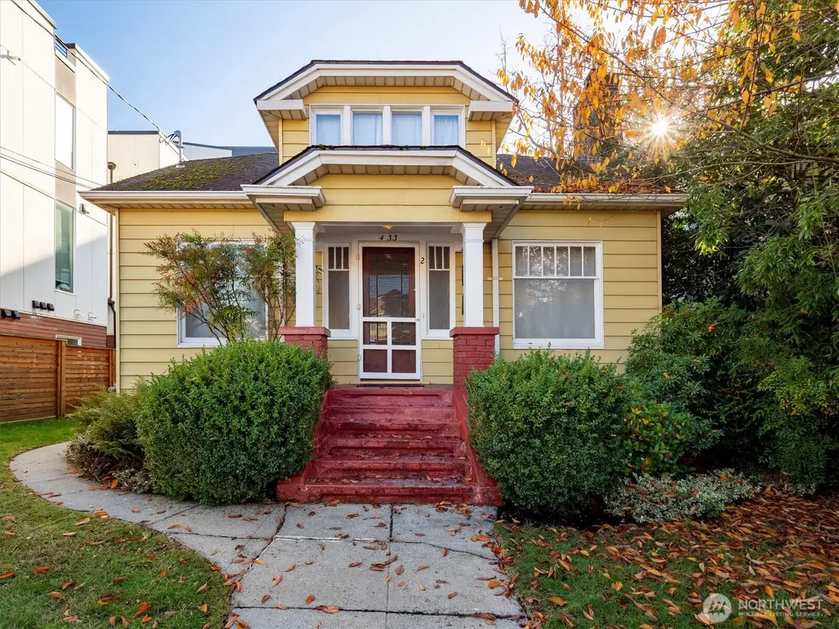 433 NE 73rd Street, Seattle, WA 98115 - Image #1