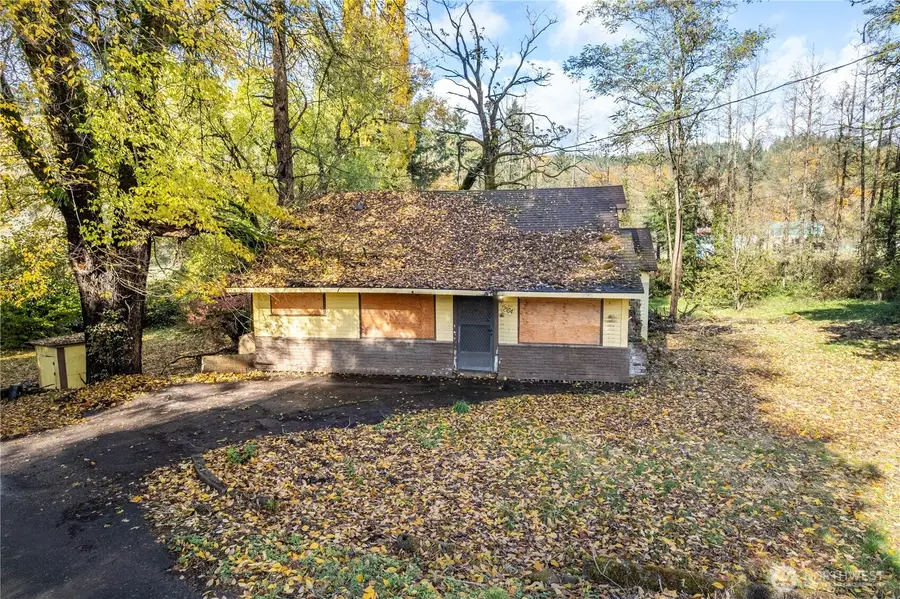 2104 Delameter Road, Castle Rock, WA 98611 - #2