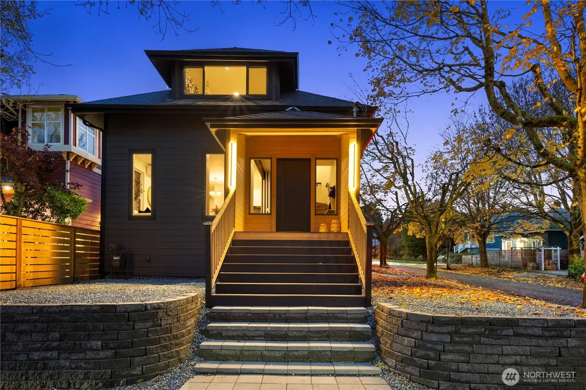 829 27th Avenue, Seattle, WA 98122 - Image #1