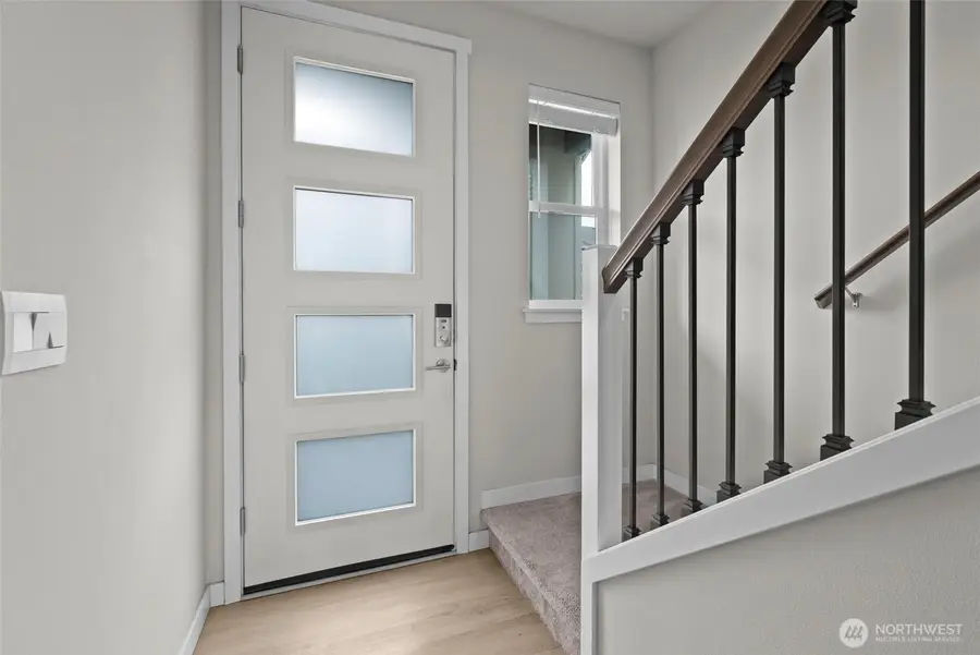 335 SW Ballast Way, Oak Harbor, WA 98277 - Image #3