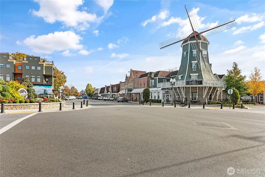 706 Judson Street #A, Lynden, WA 98264 - Image #3