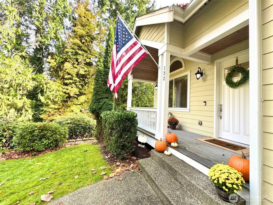 132 Park Avenue Nw, Gig Harbor, WA 98335 - Image #2