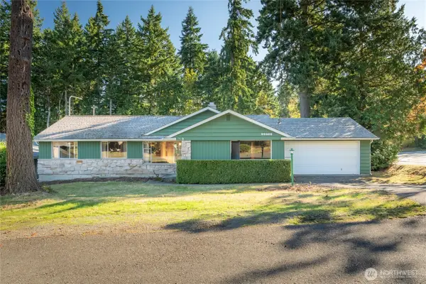 20008 Meridian Place N, Shoreline, WA 98133