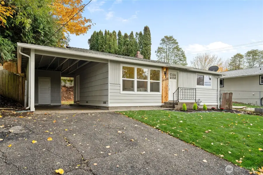 10050 12th Avenue Sw, Seattle, WA 98146 - Image #3