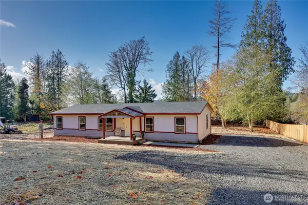 21381 Howard Avenue Ne, Kingston, WA 98346