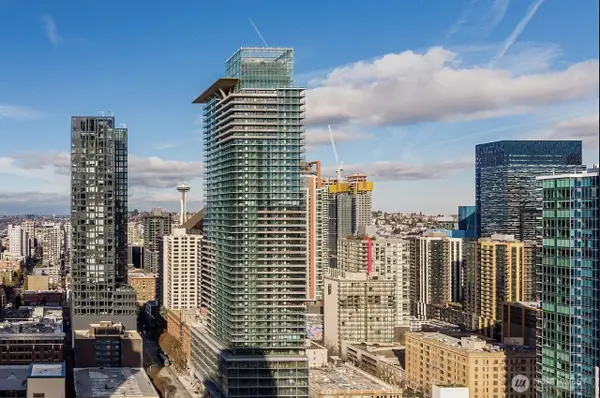 300 Virginia Street #2210, Seattle, WA 98121