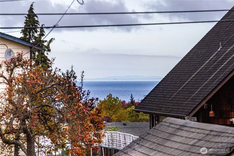 917 E 9th Street, Port Angeles, WA 98362 - Image #2