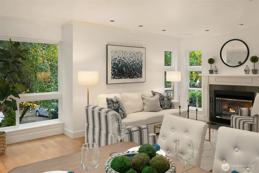 1929 42nd Avenue E #B, Seattle, WA 98112 - Image #3