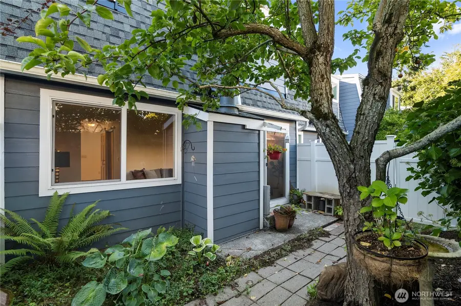 1421 W Casino Road #A17, Everett, WA 98204 - Image #2